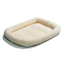 Quiet Time Fleece Dog Crate Bed (Color: White, Size: 36" x 23")